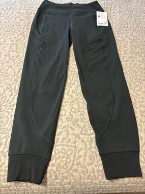 ATHLETA Ranier Joggers. Dark Green. NWT!!!